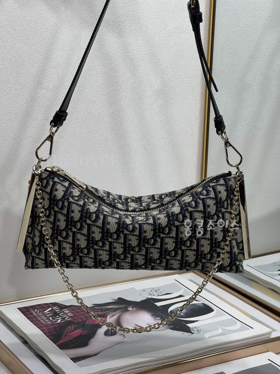 0img_006.jpg