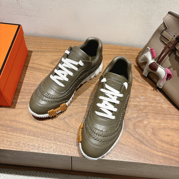 0img_002.jpg