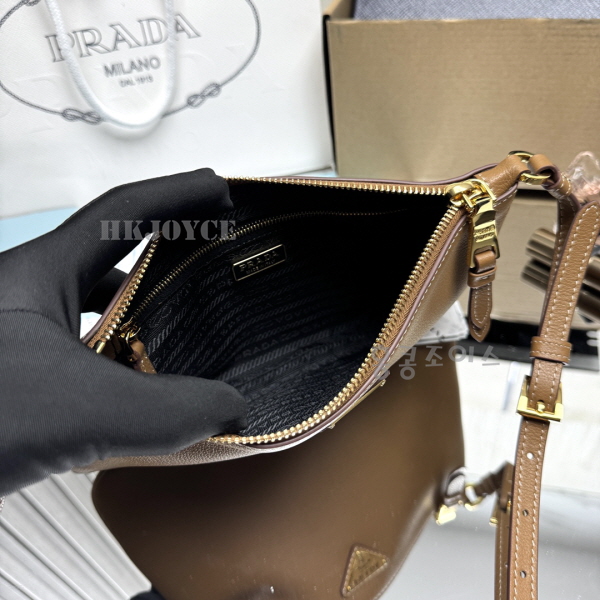 00img_008.jpg