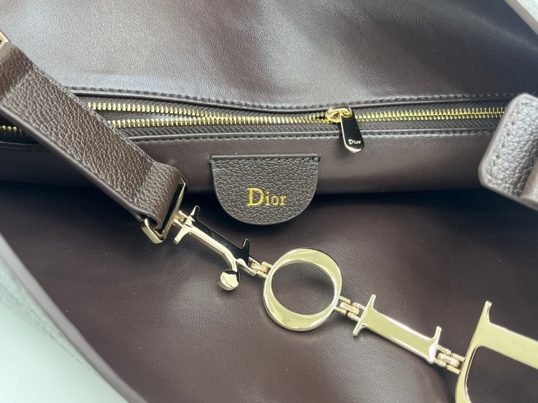 00img_009.jpg